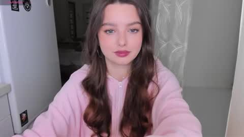       online show from February 14, 3:05 pm