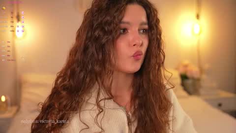       online show from October 2, 2:33 pm