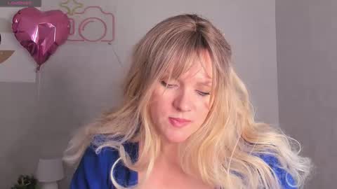 Victoria My schedule for the week 2 GMT 3am-9am TuWeThFrSa online show from February 28, 3:06 am