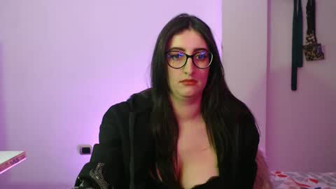 Victoria online show from October 22, 8:36 pm