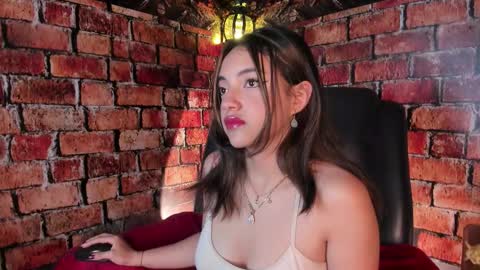 victoriaa2_doll online show from March 21, 1:05 pm