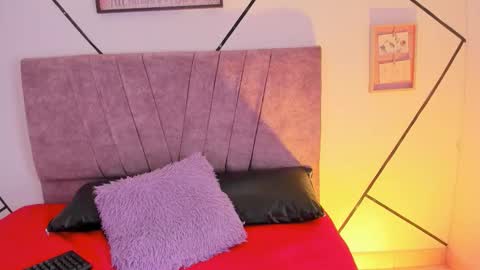 victoriaa_anderson_ online show from November 28, 2:42 pm