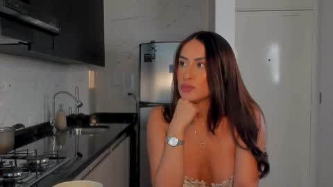 Vcitoria online show from December 16, 12:27 am