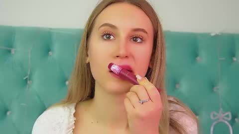 Victoria online show from January 11, 7:24 am