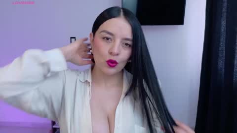 Kim 3 online show from February 1, 6:39 pm