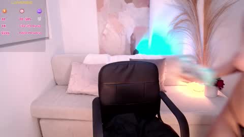 Victoria online show from December 4, 2:58 am