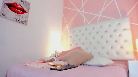 viictoriia_lopez online show from October 1, 12:10 pm