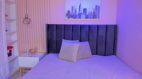 Viiolett online show from February 21, 8:16 pm