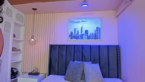 Viiolett online show from November 5, 9:42 pm