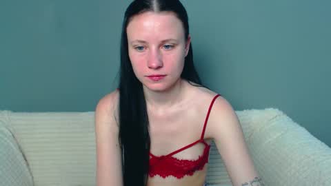 Viki Kelt online show from December 12, 11:47 pm