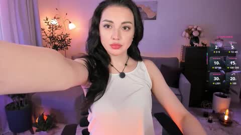 Viki Bellson online show from March 14, 11:55 am