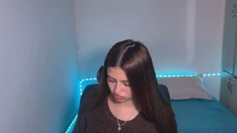 viky_evanss online show from June 17, 7:26 pm