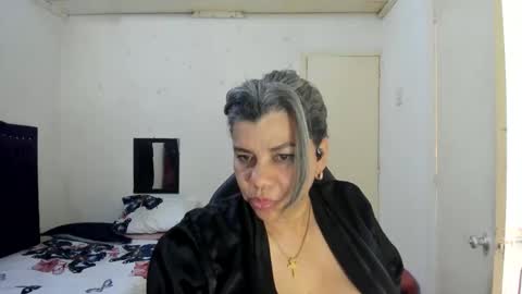 VIKY ADAMS online show from February 11, 3:24 pm