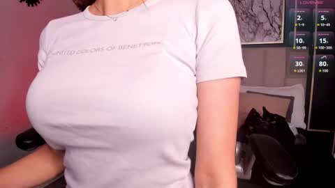 Victoria online show from December 17, 10:14 pm