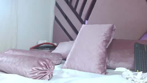 vinitryjhonson online show from January 16, 6:53 am