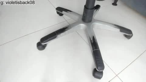 Violet online show from October 6, 8:35 pm