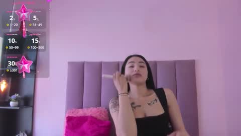 violet online show from October 13, 1:47 pm