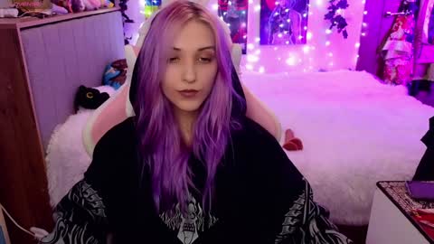 Deya online show from January 31, 8:11 am