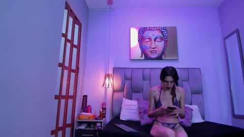 violet_storm_ online show from December 15, 10:26 pm