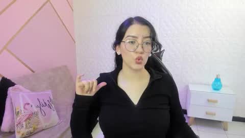     online show from October 24, 9:11 pm