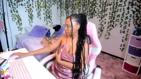 Violeta online show from November 16, 4:51 pm