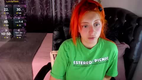 Violeta  Help me reach 150 thumbs up    online show from April 15, 5:35 pm