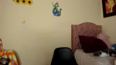 Jimena online show from September 19, 7:02 pm