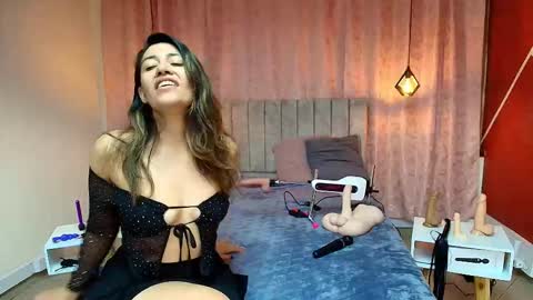 Snapshot of violetascott_ chatting on October 10, 2:11 pm VIOLETA online show from October 10, 2:11 pm