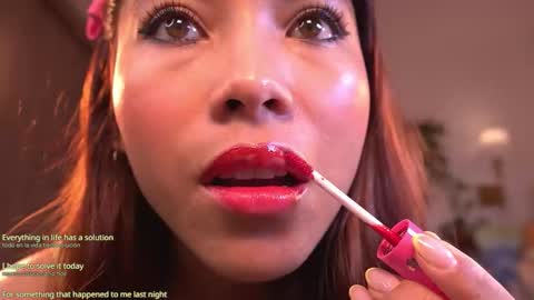 violeth___ online show from September 29, 11:15 am