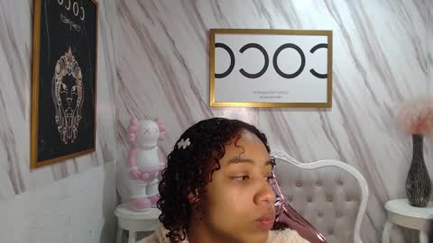violeth_b online show from January 13, 12:35 pm