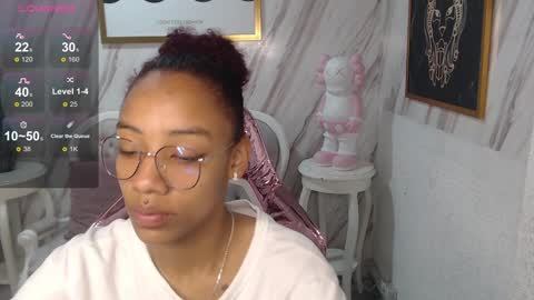violeth_b online show from January 10, 12:36 pm