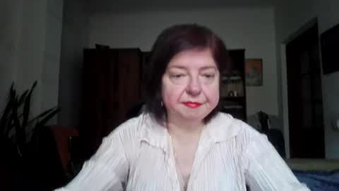 violetpulse online show from April 27, 8:00 am