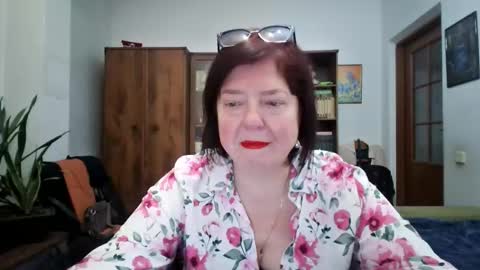 violetpulse online show from March 25, 4:10 pm