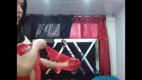 Snapshot of violetta_dreams chatting on September 18, 8:29 pm violetta_dreams online show from September 18, 8:29 pm