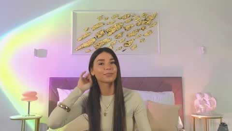 Snapshot of violetta_finch chatting on September 17, 10:02 am violetta_finch online show from September 17, 10:02 am