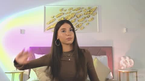 Snapshot of violetta_finch chatting on September 18, 10:47 am violetta_finch online show from September 18, 10:47 am