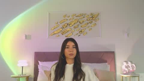 Snapshot of violetta_finch chatting on October 1, 10:42 am violetta_finch online show from October 1, 10:42 am