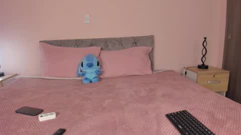 violetta independent model online show from November 16, 5:53 am