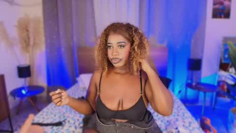 Violett online show from November 18, 4:35 am