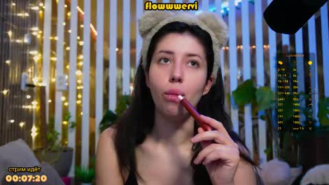 Violetta online show from April 19, 1:00 pm