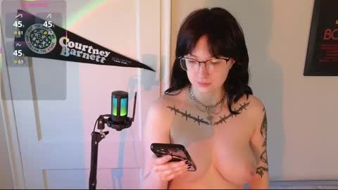 Violet Winter  indie sleaze goth girl next door online show from March 7, 3:07 pm