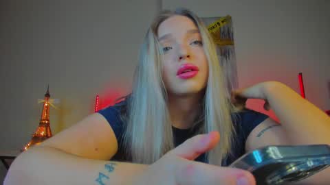 Violla online show from February 8, 3:41 am