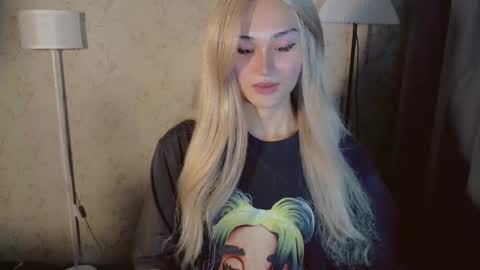 Pearl online show from October 28, 1:33 am