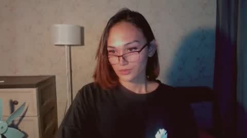 Pearl online show from January 17, 6:37 pm