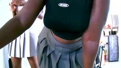 Your Virtual Wife online show from December 18, 2:38 pm