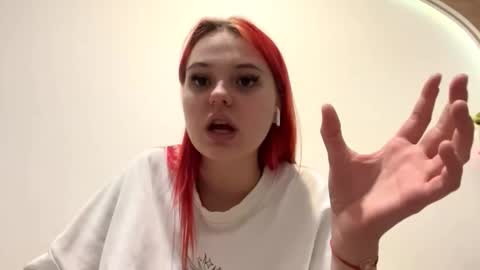 Aurora online show from March 15, 1:13 pm