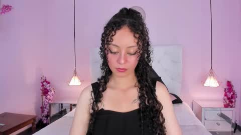 Vivi online show from March 5, 4:30 am