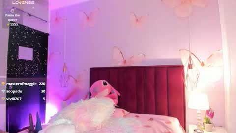 Viviana  online show from February 8, 2:04 am