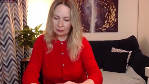 Snapshot of vivian_soul chatting on September 20, 5:55 pm Vivian online show from September 20, 5:55 pm