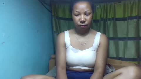 viviane0812 online show from November 10, 6:25 pm